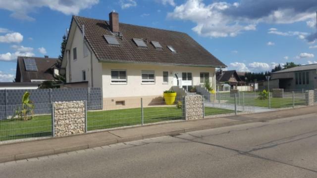 Ferienwohnung Witt Rheinhausen Esterno foto